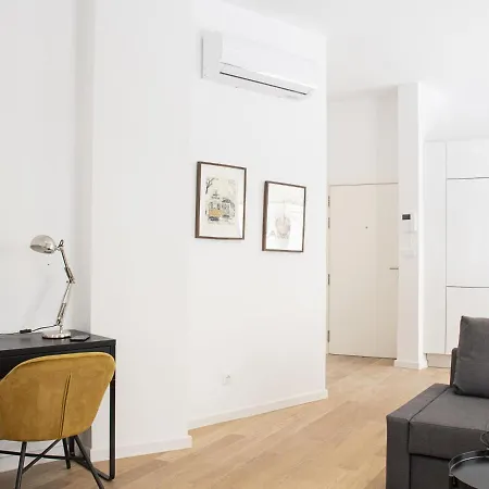 Campo De Ourique Modern Bright Apt With Ac